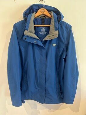 L.L. Bean Women’s Waterproof Hooded Shell Jacket - Blue